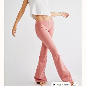 Penny Pull-On Flare Jeans in Sandy Rose
